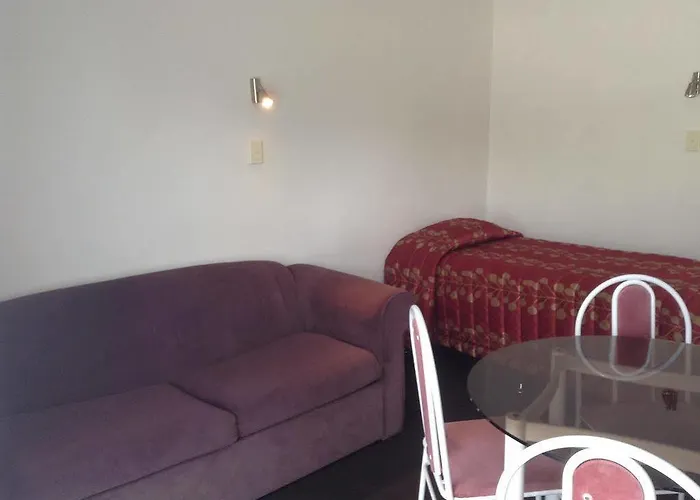 Rose Court Motel