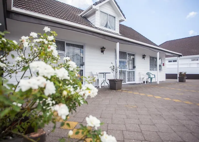 Rose Court Motel 4*